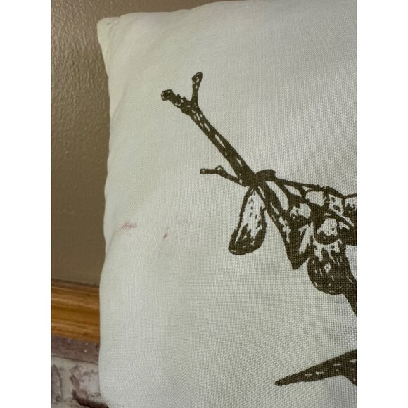 Set Of 2 Vintage Bird Embroidered Throw Pillows Nature-Themed - Picture 9 of 15